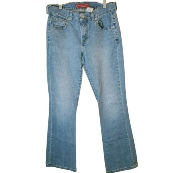 Levi's 515 Jeans Women’s 28x29 Nouveau Bootcut Mid Rise Medium Wash - Picture 1 of 12